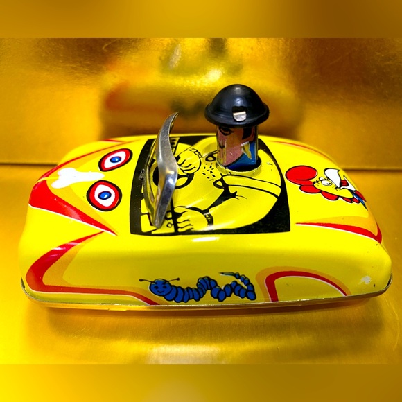 Vintage 1984 Tin Plate Wind Up Car Torpeauto Lemezarugyar Hungary Rooster Toy 4” - Picture 1 of 8